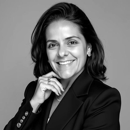 Marcela FLORES
